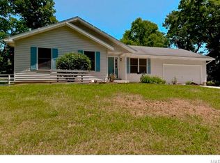 4233 E Cappel Rd, Moscow Mills, MO 63362
