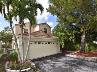 21411 Sawmill Ct, Boca Raton, FL 33498