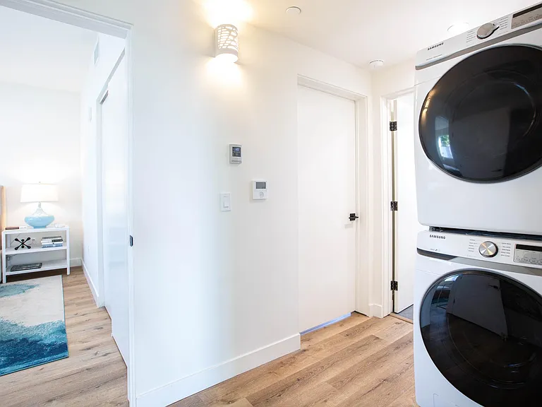 1141 Mohawk St #303 — Photo 9