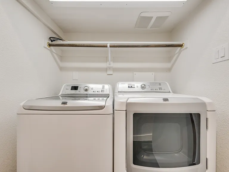 1811 Euclid Ave #2 — Photo 1