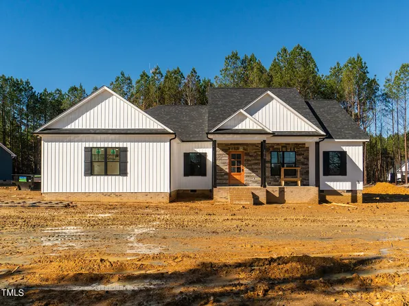 1010 Southern High School Rd, Burlington, NC 27215