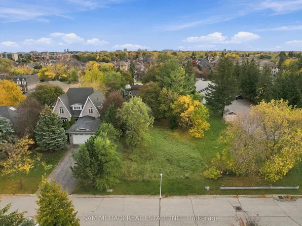 39 Cooperage Cres, Richmond Hill, ON L4C 9L6
