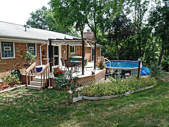 5th image of 11340 Woodbridge Dr