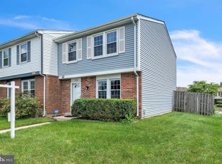 11808 Elderberry Dr, Germantown, MD 20876