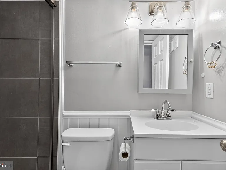 621 Patterson Ave — Photo 24