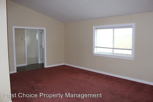 3rd image of 17550 Bromley Ave