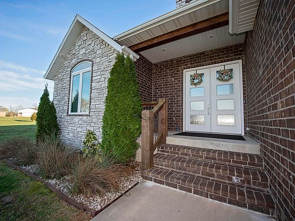 2nd image of 58 Russel Ridge Road