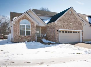 6401 Labor Ln, Louisville, KY 40291