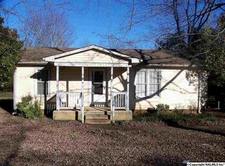 143 McCollum Ln, New Market, AL 35761