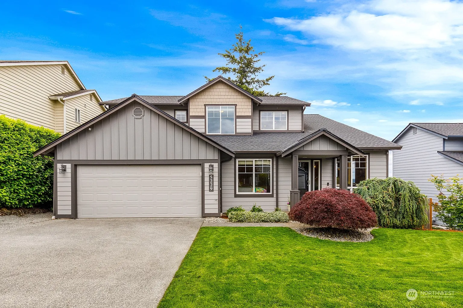 5229 Nathan Loop SE photo 1