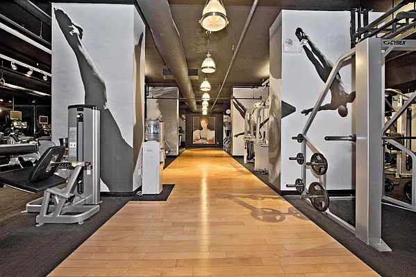 Rented by Douglas Elliman | media 38