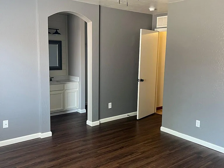 15946 W Williams St — Photo 22