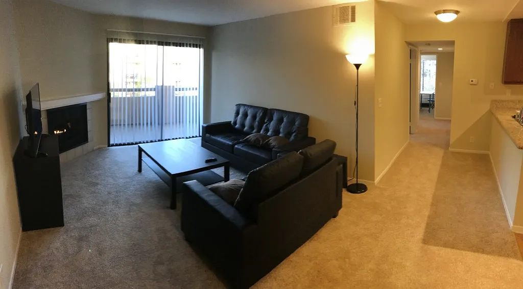 3 bed, 1100 sqft, $1,500 — Photo 1