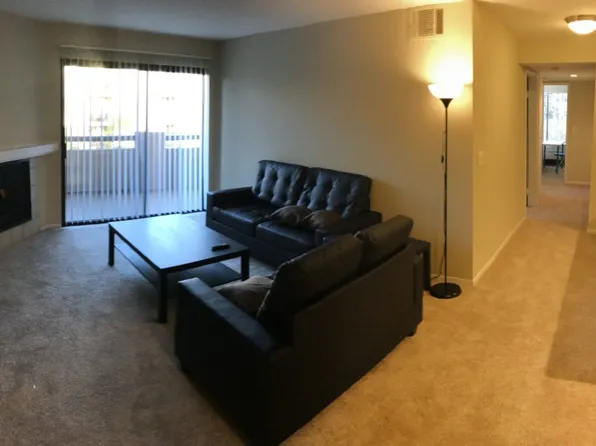 275 S 3rd St, Burbank, CA 91502