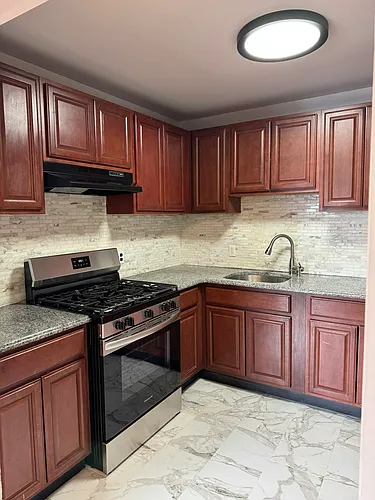 192 Burnet Ave #7 Photo 1