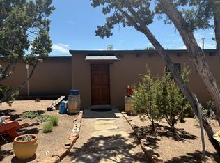 2 Wildflower Way, Santa Fe, NM 87506