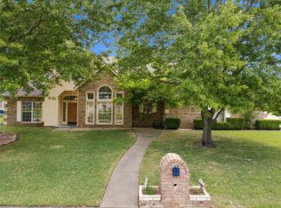 1206 Fairway St, Claremore, OK 74019