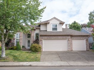 17517 NW Waltuck Ct, Portland, OR 97229