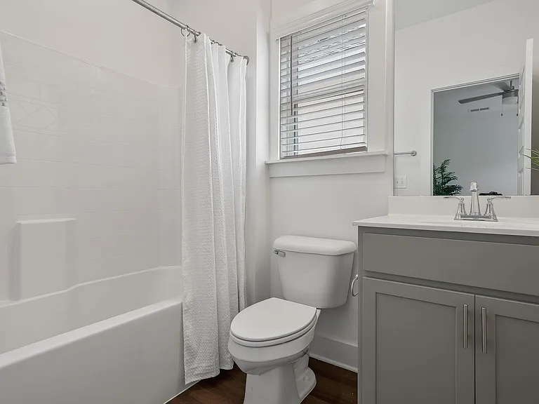4107 Prentice St — Photo 22
