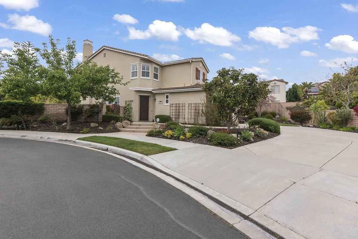 External Front - 4888 Bridle Ridge Ct