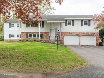 27 Patricia Lane, Saratoga Springs, NY, 12866