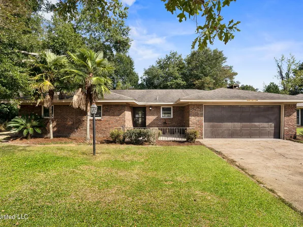 15377 Mimosa Dr, Gulfport, MS 39503