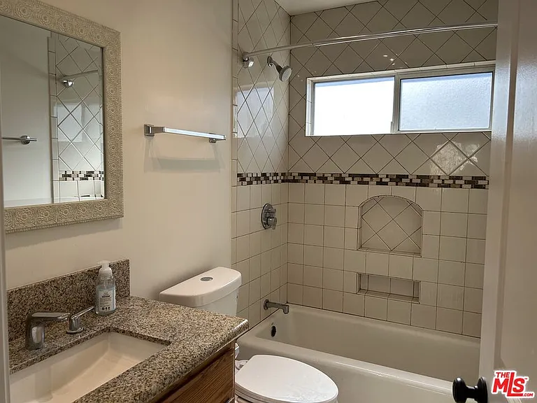 1731 Camden Ave #4 — Photo 17