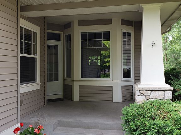 4th image of 9256 Francis Ln