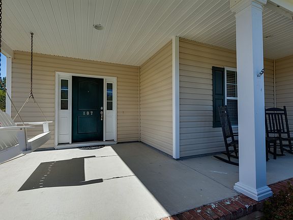 4th image of 107 Murifield Dr