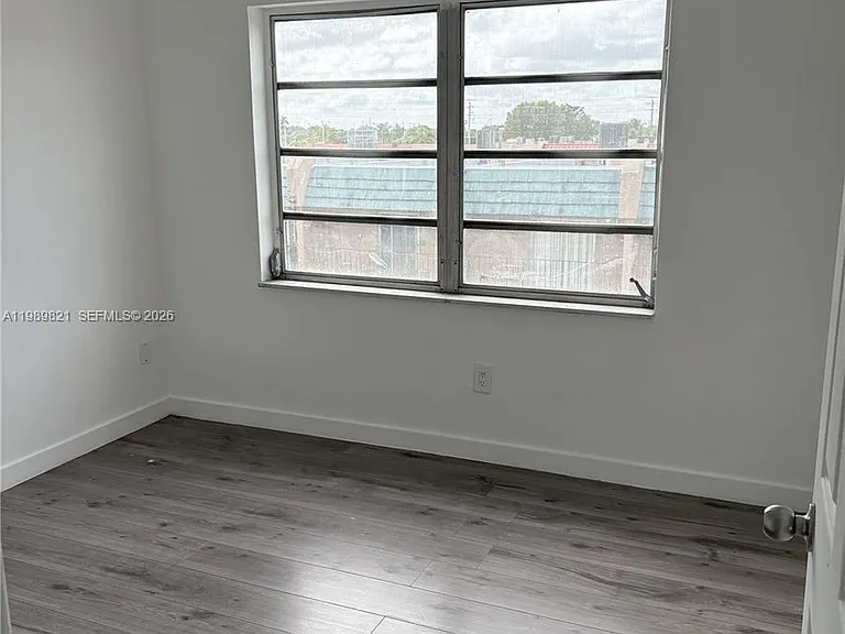 3675 W 11th Ave #320 — Photo 8