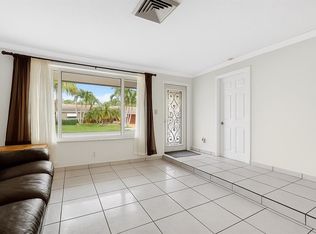 1910 SW 98th Ter, Miramar, FL 33025