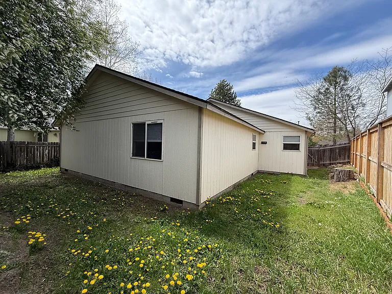521 SW Forest Grove Dr — Photo 33