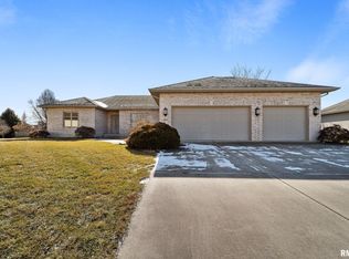 5304 Jaeger Dr, Springfield, IL 62711