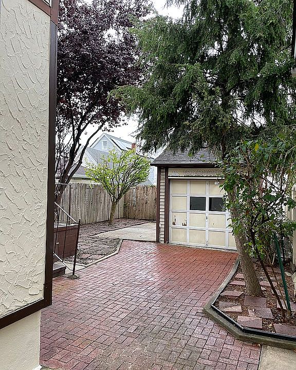 1st image of 24444 90th Ave