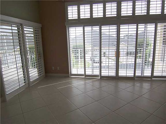 5th image of 4031 NE Moon River Cir