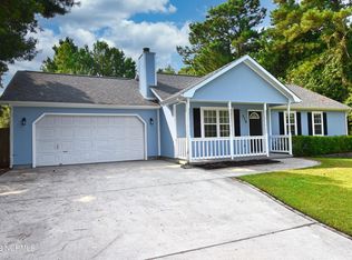 279 Parnell Rd, Hubert, NC 28539