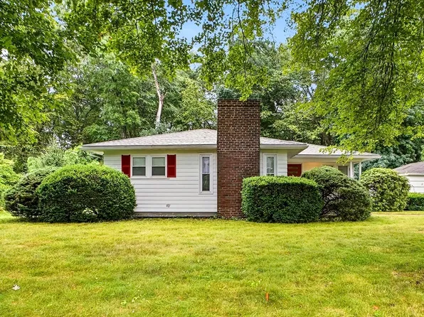 6 Charles St, Wayland, MA 01778