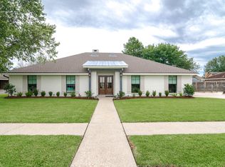120 Sheridan Dr, Lafayette, LA 70506