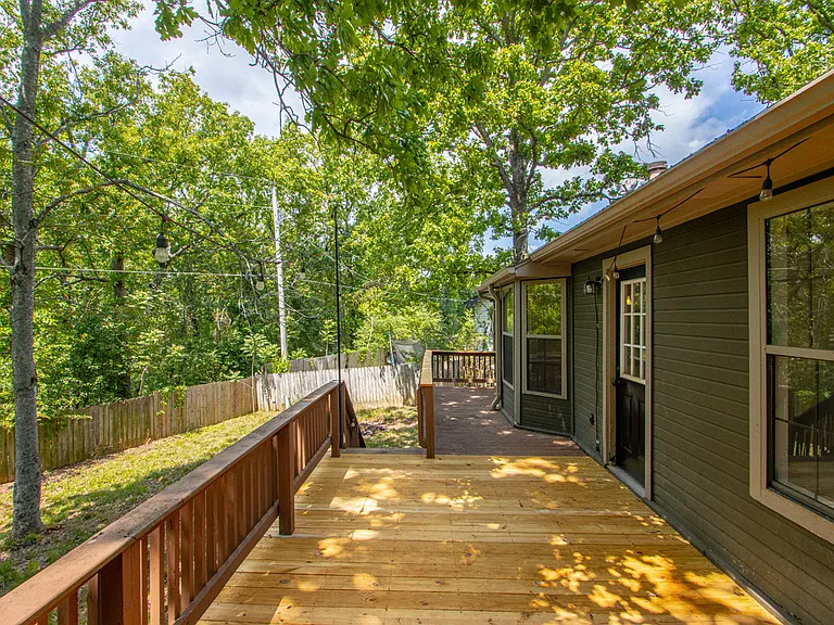 235 Briarpatch Ln — Photo 20