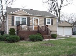 1106 Michigan Ave, Valparaiso, IN 46383