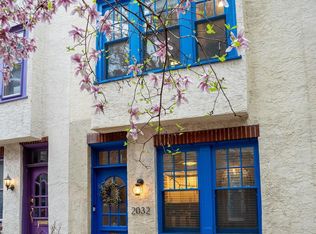 2032 Latimer St, Philadelphia, PA 19103