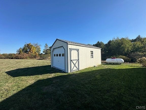 3rd image of 26172 Walrath Rd