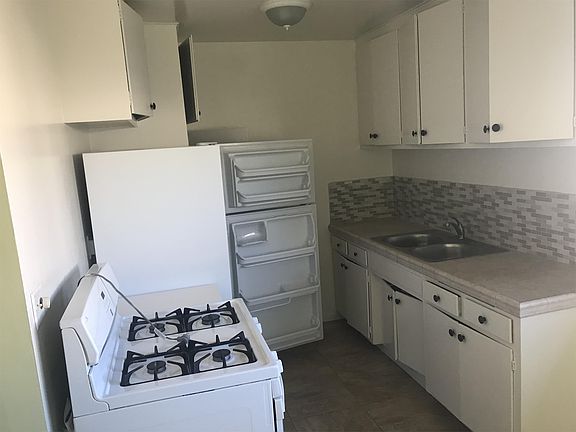 4th image of 3402 Richland Dr APT 7