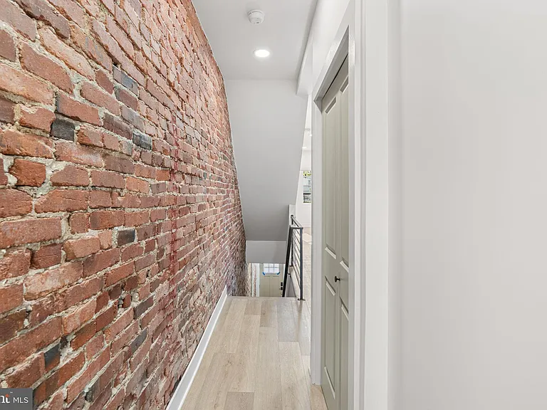 4503 N 19th St #2 — Photo 11