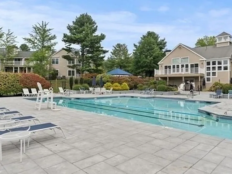215 Allerton Commons Ln #215 — Photo 29