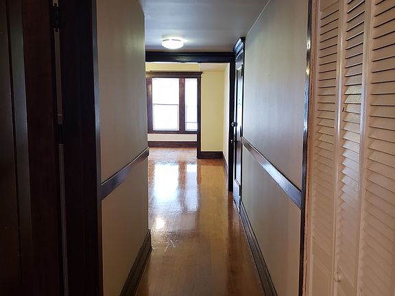5th image of 5836 N Glenwood Ave #1N