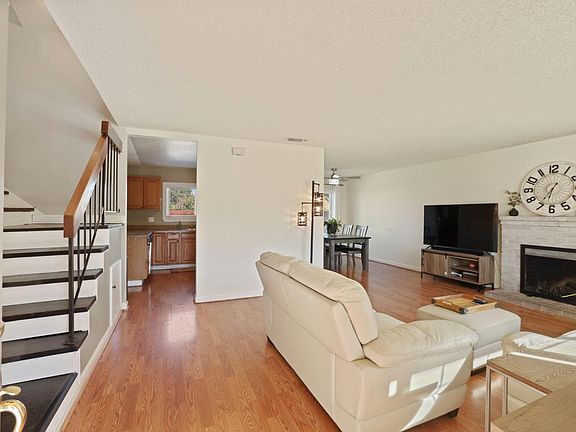 5th image of 1631 Bondy Ln