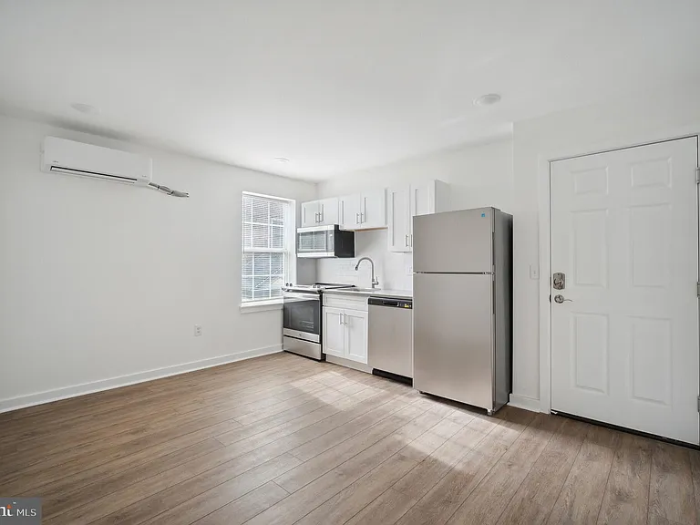 405 S 42nd St #1C — Photo 39