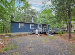 140 Ruffed Grouse Rd, Bushkill, PA 18324