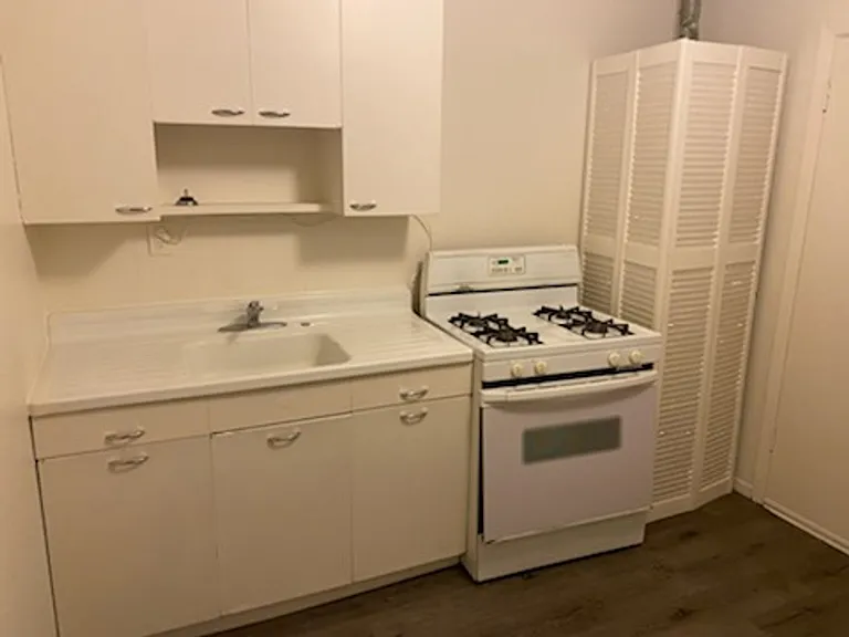 520 Maple St — Photo 2